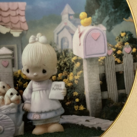 Precious moments display plate - Picture 6 of 11